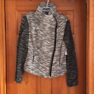 New with tag Large drape front jacket